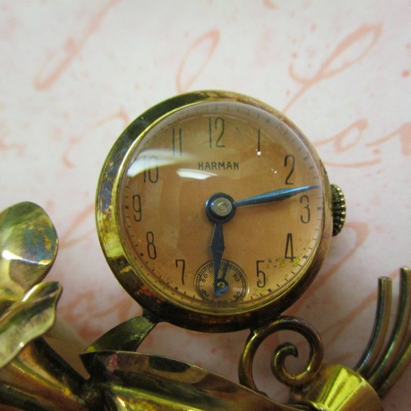 HARMAN Sterling Vermeil Mechanical Watch Brooch ~ 1930s Floral Wind Up Watch Pin - Picture 10 of 14